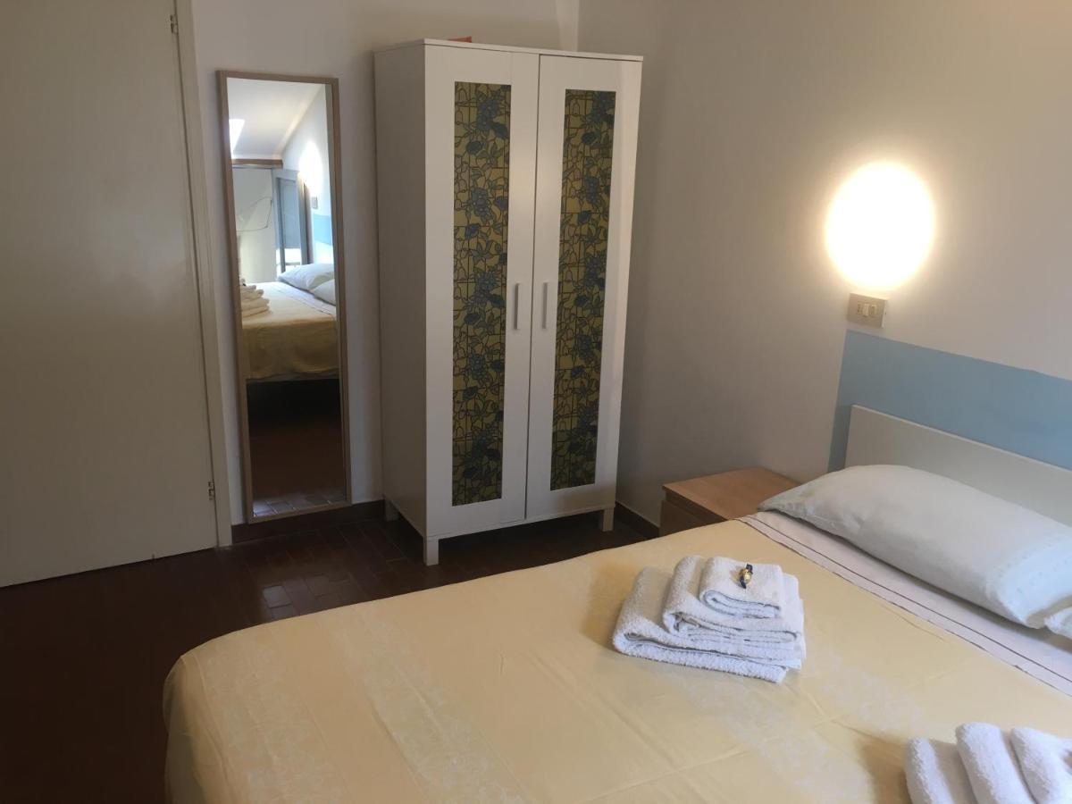 Hotel Villa Rinaldini 里米尼 外观 照片
