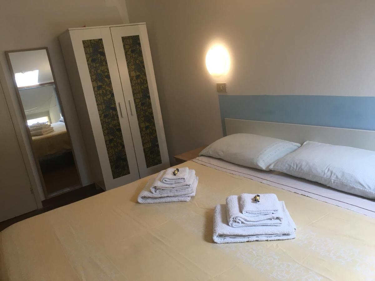 Hotel Villa Rinaldini 里米尼 外观 照片